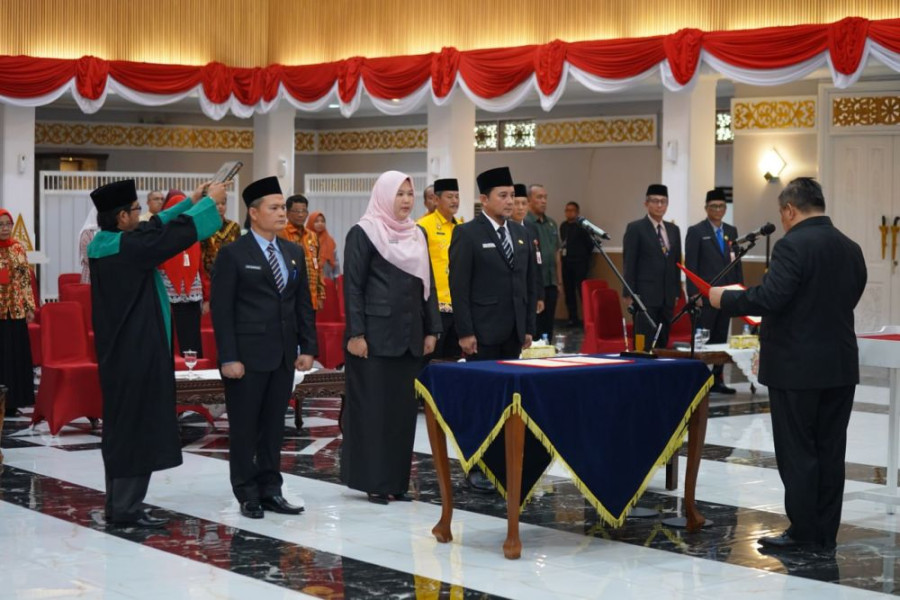 Lantik 3 Pejabat Tinggi Pratama, Pj Gubri: Bekerjalah dengan Baik