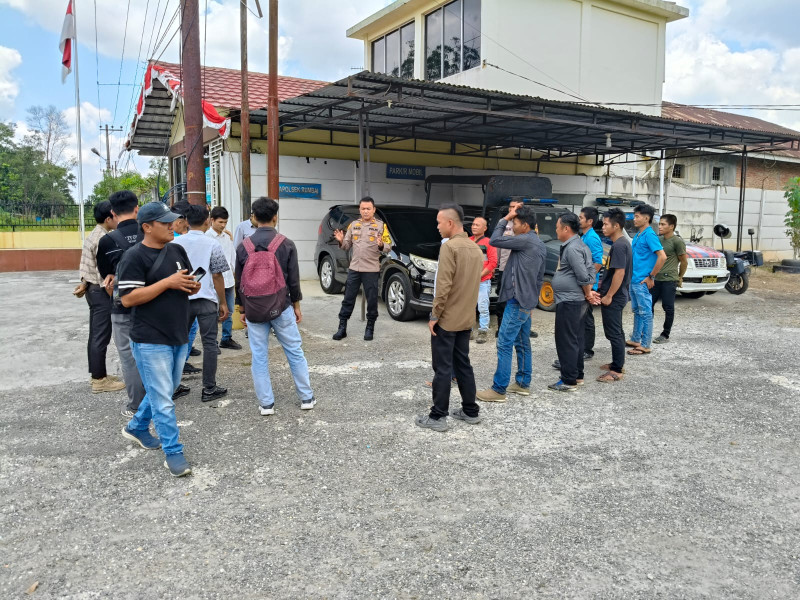 Kapolsek Rumbai Gelar Cooling System Bersama Tokoh Batak dan Nias Jelang Pilkada 2024