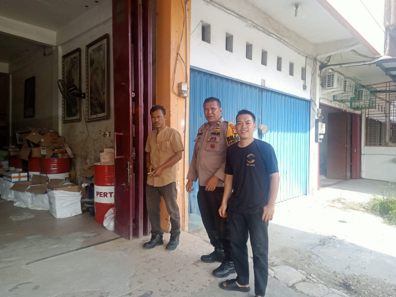 Sambangi Warga, dan Patroli Karhutla di Kelurahan Air Hitam Polsek Payung Sekaki Tingkatkan Kamtibmas Menjelang Piljada Serentak 2024