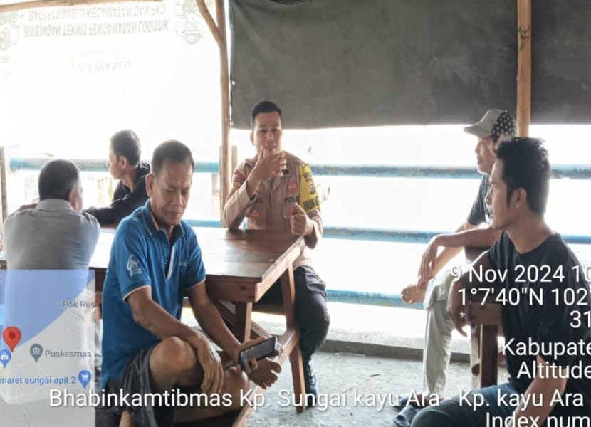 Ciptakan Situasi Aman dan Kondusif Polsek Sungai Apit Sambang Warga Kayu Ara