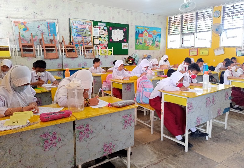 Kualitas Udara Mulai Tak Sehat, Murid SD di Pekanbaru Dianjurkan Pakai Masker