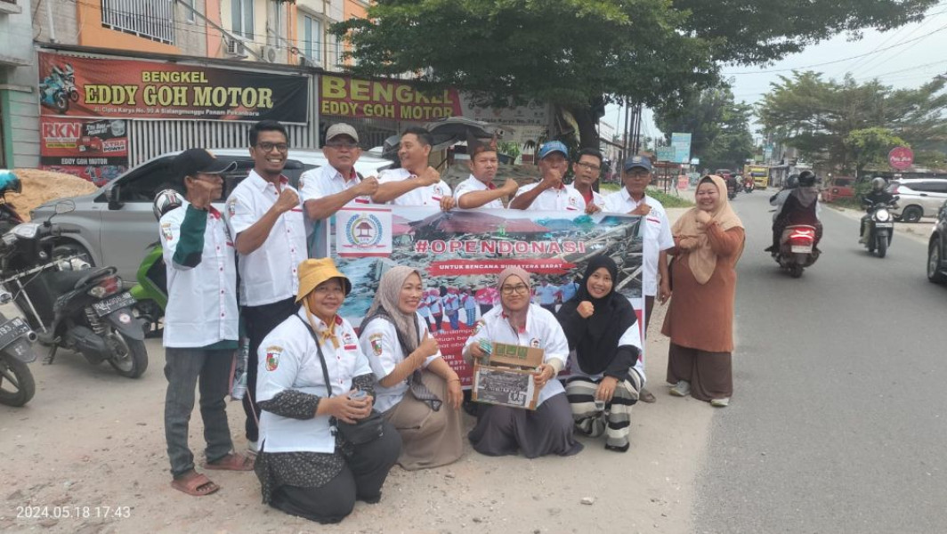 Warga Cipta Karya Pekanbaru bersama LPM Sialang Munggu Gelar Aksi Sosial Peduli Bencana Sumbar