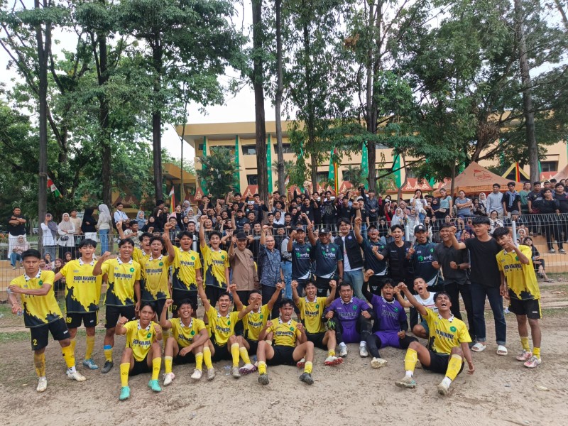 Final Bola Unilak vs UIR, Pimpinan Kampus Puji Liga Talenta Mahasiswa LLDIKTI Wilayah 17