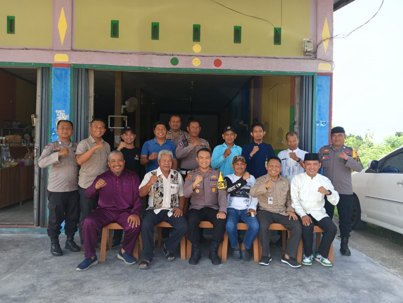 Silaturahmi Dengan Camat Rumbai Barat, Kapolsek Rumbai Bahas Persiapan Pilkada Serentak 2024