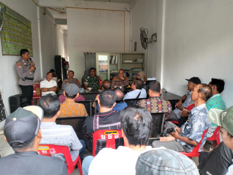 Demi Ciptakan Pemilu Damai 2024 Polsek Bagan Sinembah Polres Rokan Hilir Gelar Kegiatan Cooling System Di Bagan Batu Barat