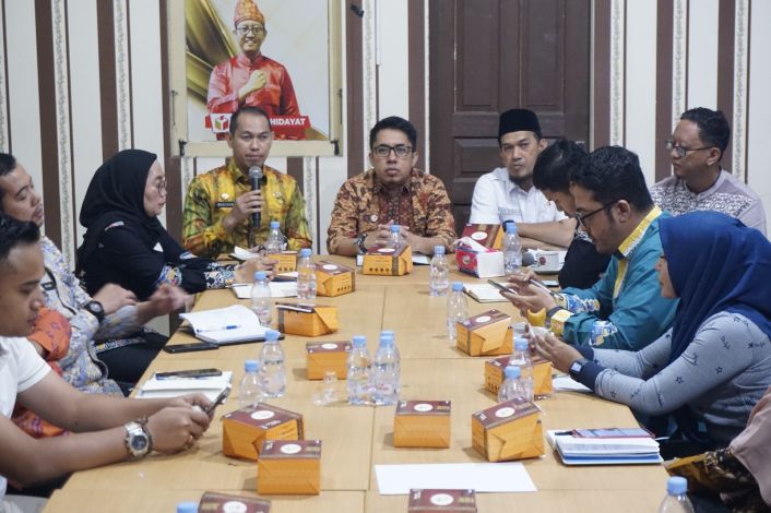 Persiapan Pilkada 2024, Asisten I Setdako Pekanbaru Kunjungi Bawaslu Pekanbaru