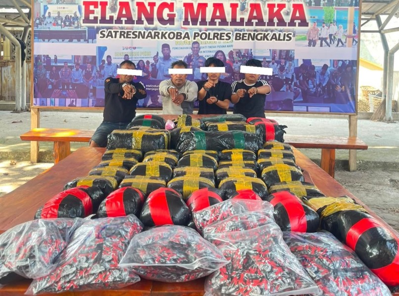 Empat Pria Dilumpuhkan Polisi, 28,9 Kg Sabu dan 122 Ribu Ekstasi Disita di Bengkalis