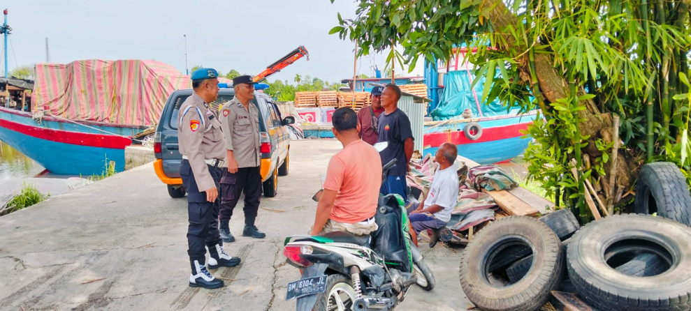 Polsek Kawasan Pelabuhan Pekanbaru Ajak Masyarakat Waspadai Hoaks Menjelang Pilkada