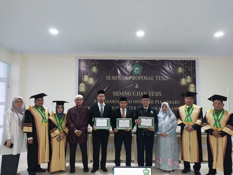 Tiga Mahasiswa Pascasarjana IAI Diniyyah Pekanbaru Lulus Ujian Tesis: Sinergi Ilmu Magnet Rezeki dan Gurindam 12 Diangkat Sebagai Kontribusi Pendidikan Karakter