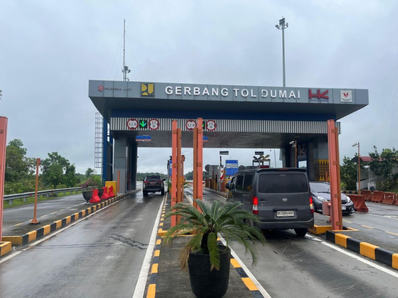 17 Ribu Kendaraan Melintas di Tol Pekanbaru-Dumai Saat Libur Nataru