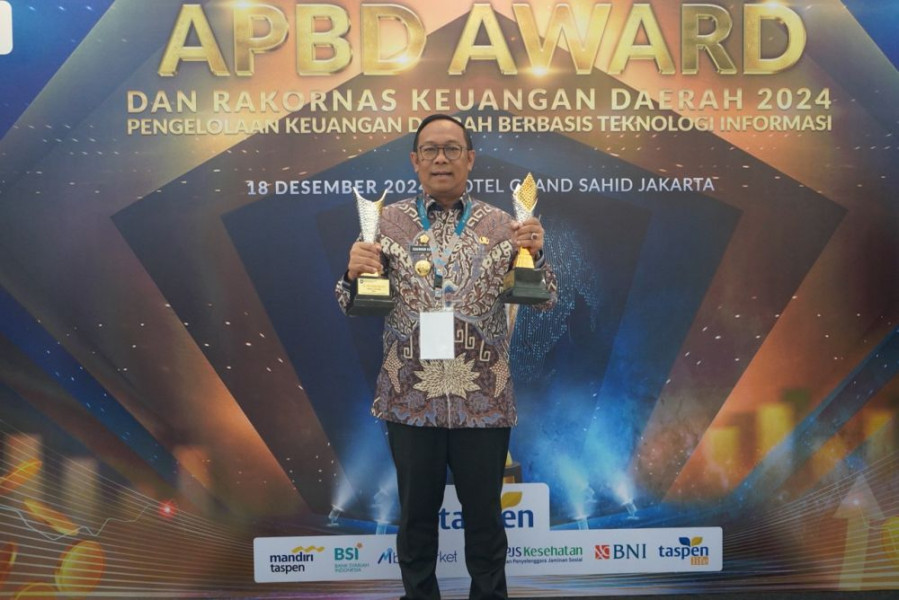 Pemprov Riau Sabet Dua Penghargaan Pada APBD Award 2024