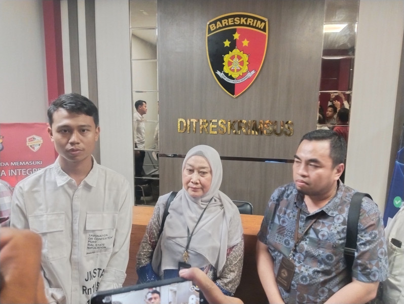 Datangi Mapolda Riau, Rektor Unri Sri Indarti Cabut Laporan