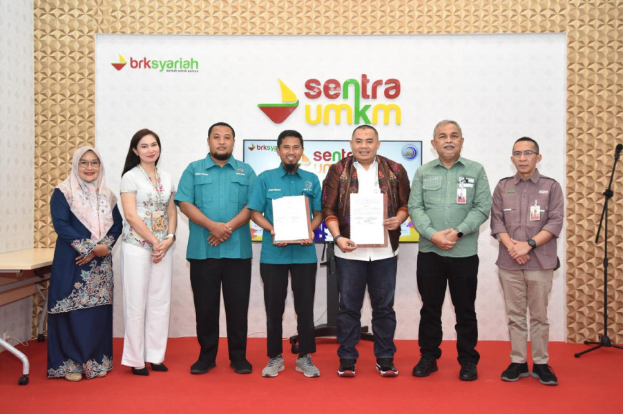 Sentra UMKM BRK Syariah Permudah Nasabah Dalam Mengurus Sertifikat Halal Produk Usahanya