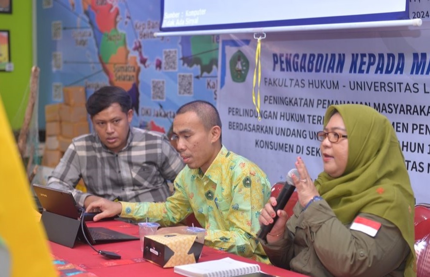 Cegah Tindak Kejahatan di Lingkungan Sekolah, Dosen FH Unilak Edukasi Siswa SMA 7 Pekanbaru