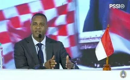 Patrick Kluivert Janji Bawa Indonesia Lolos ke Piala Dunia 2026
