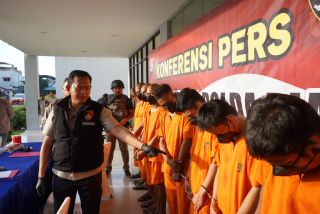 Polda Riau Gagalkan Jual Senpi Ilegal di Pekanbaru