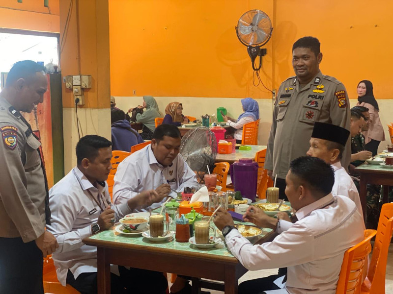 Memasuki Masa Tenang Menjelang Pemilihan, Polda Riau Gelar Cooling System Berikan Edukasi dan Sosialisasi Tahapan Pilkada Serentak 2024