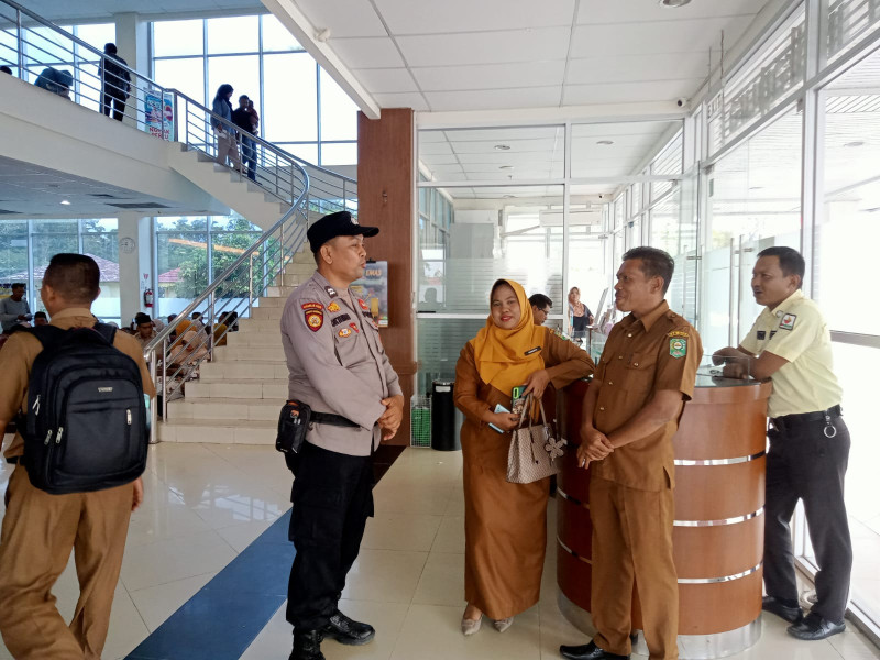 Giat Cooling Sistem Personil Samapta Polsek Siak kepada masyarakat pasca Pilkada Kabupaten Siak