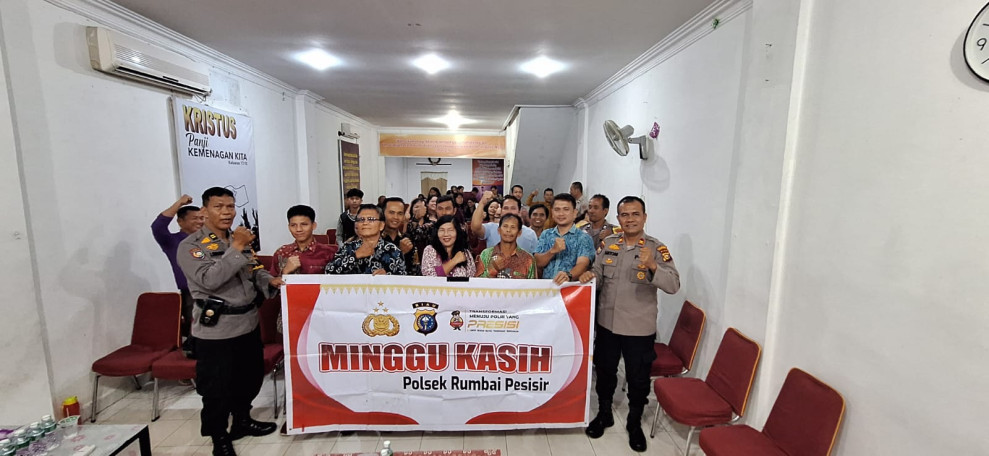 Gelar Kegiatan Minggu Kasih , Polisi Eratkan Hubungan Dengan Jemaat Gereja GBIBCC Rumbai Pesisir
