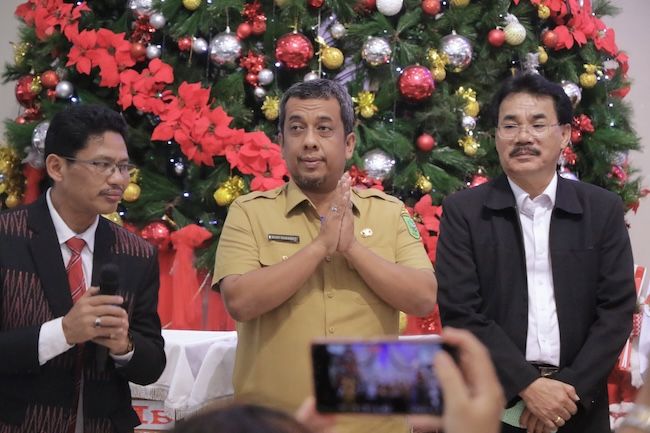 Tinjau Gereja dan Pos Pengamanan Nataru, Pj Walikota Pekanbaru Pastikan Situasi Kondusif