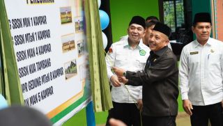 Kakanwil Kemenag Riau Dorong Transformasi Layanan Saat Resmikan Gedung SBSN di Kampar