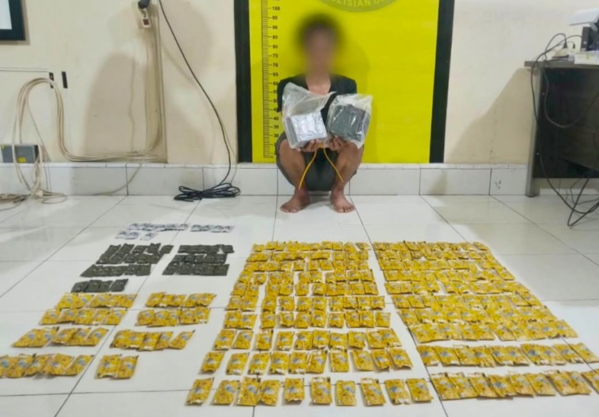 Sabu 2,1 Kg dan 284 Catridge Etomidate Disita di Pekanbaru, Jejak Jaringan Internasional Diburu